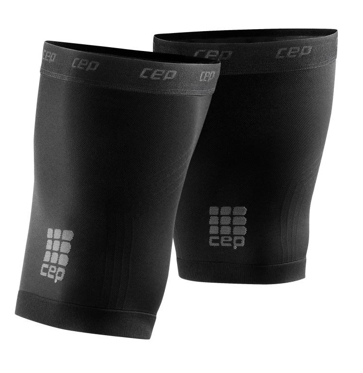 CEP Dynamic Quad Sleeves 3 CEP Dynamic Quad Sleeves