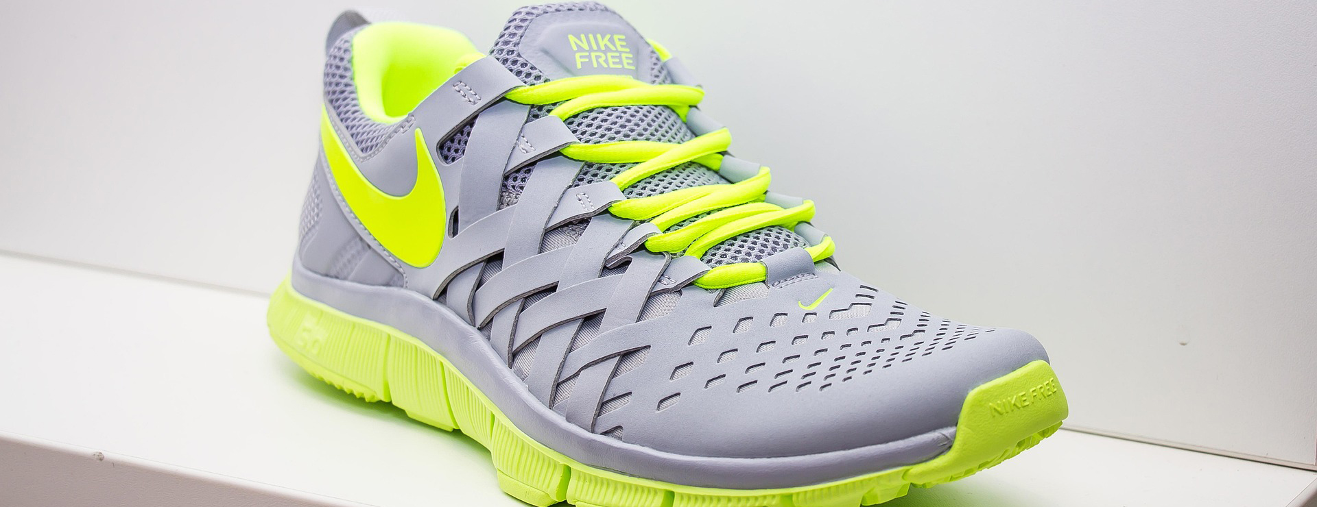 Schuhgeschäft -Schuhgeschäft shoes 346986 1920